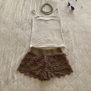 Brown high waisted lined lace shorts size small